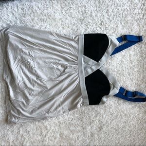 Color block workout top